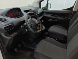 WhatsApp Image 2024-12-30 at 21.32.52 (2)